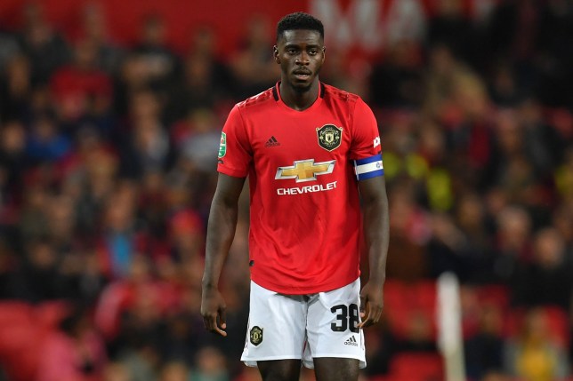 Solskjaer explains why Pogba did not captain Man Utd against Rochdale  - Bóng Đá