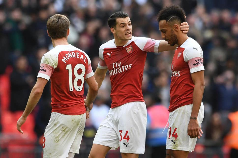 Aubameyang 'confirms' Granit Xhaka as new Arsenal captain on Instagram - Bóng Đá