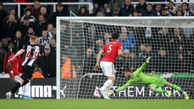 Newcastle hero Matty Longstaff admits debut winner vs Man Utd was ‘hit and hope’  - Bóng Đá