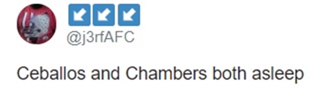Fan Arsenal ném đá Ceballos + Chambers - Bóng Đá