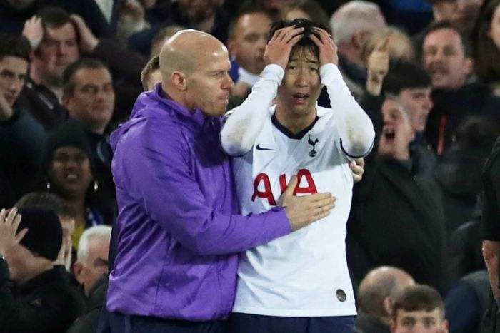 Everton investigating alleged racist abuse of Son during Tottenham clash - Bóng Đá