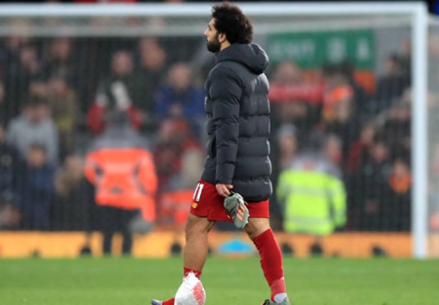 Liverpool sweating with Mohamed Salah spotted wearing protective boot - Bóng Đá