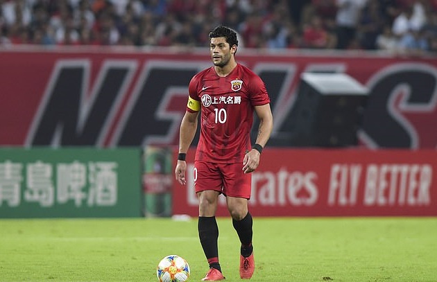 Oscar, Hulk and Fellaini among stars who could become available with Chinese Super League facing exodus over salary cap - Bóng Đá