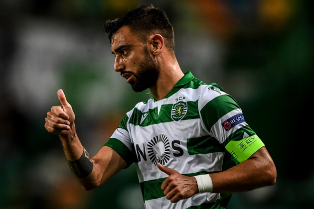 55m Euros up front, 10m Euro add-ons for team targets inc CL qualification), 15m Euro add-ons for personal targets - Fernandes contract details - Bóng Đá