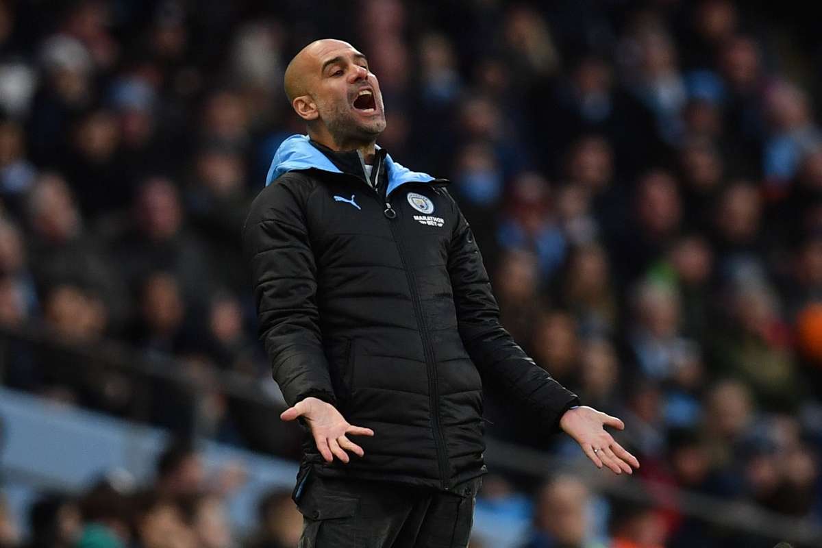 Pep Guardiola defends Ed Woodward and condemns supporter trouble after Manchester derby - Bóng Đá