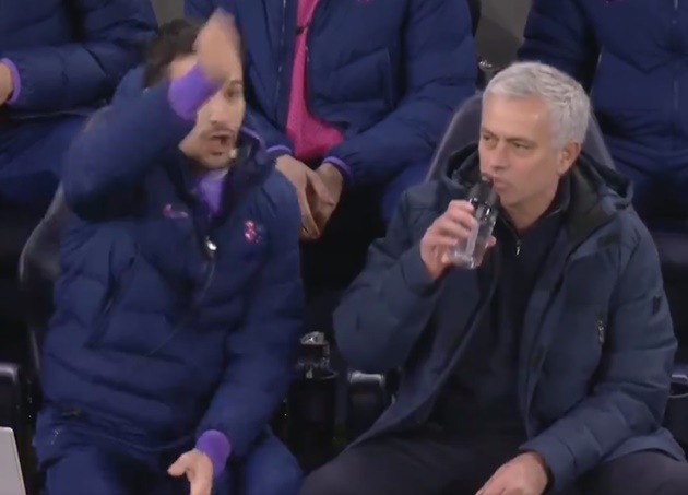 Jose Mourinho RAGING in hilarious video after Raheem Sterling tried to win second penalty during Tottenham victory - Bóng Đá