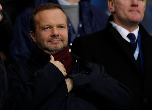 David Gold offers Ed Woodward support after being targeted by furious West Ham fans - Bóng Đá