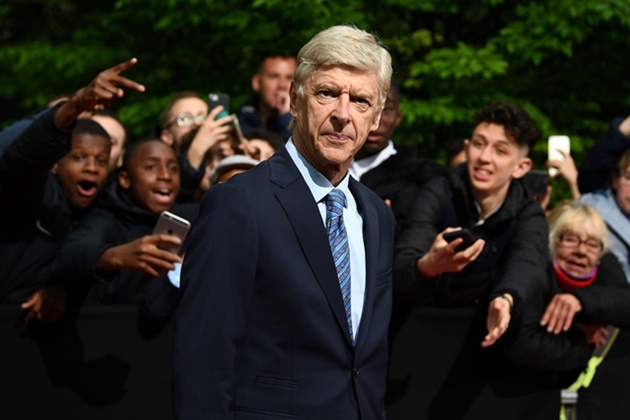 Wenger's offside law change 'impossible' for next season - IFAB chief - Bóng Đá