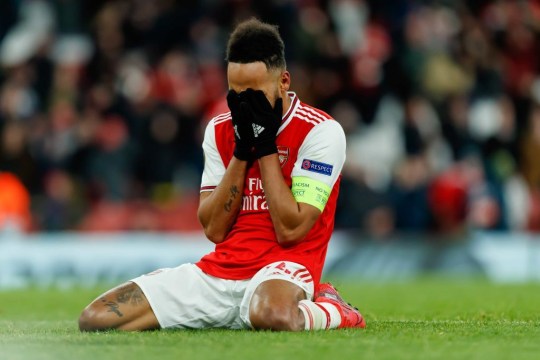 Pierre-Emerick Aubameyang blames tiredness and muscle cramps for his miss as Arsenal crash out to Olympiacos in the Europa League / - Bóng Đá