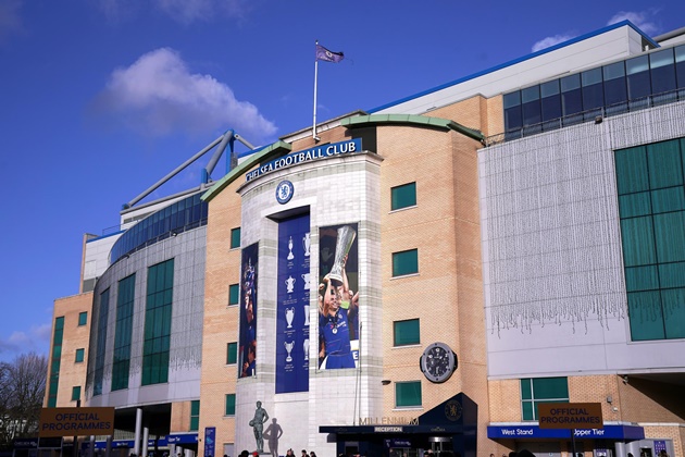 Chelsea bất ngờ mở cửa Stamford Bridge, 'kẻ bị quên lãng' đến tập một mình - Bóng Đá