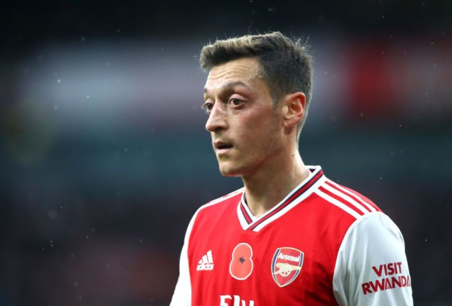 Arsenal's Ozil wants assurances over financial plans for coronavirus pay cut - Bóng Đá