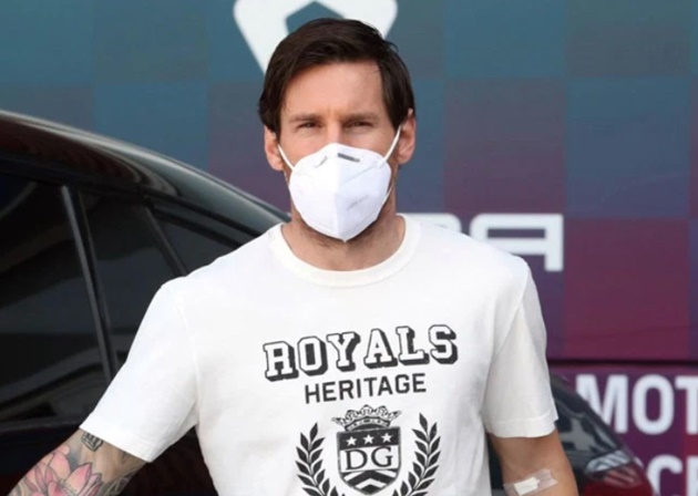 Messi, La Liga Stars Arrive for COVID-19 Tests - Bóng Đá