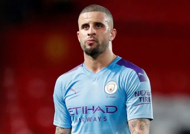 Man City’s Kyle Walker faces police quiz and £1,000 fine after breaking lockdown THREE times in 24 hours - Bóng Đá