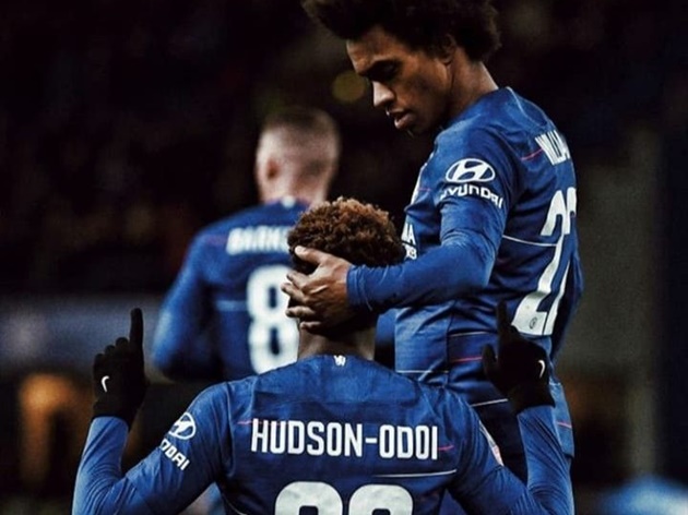 Chelsea’s Hudson-Odoi plays Sunday league game to raise awareness of knife-crime just 12 hours after Bayern match - Bóng Đá