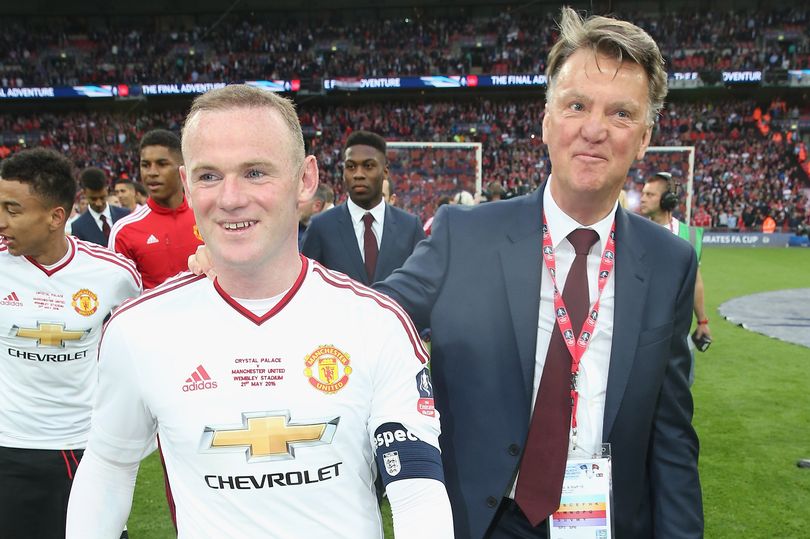 Louis van Gaal responds to Wayne Rooney claim about his Manchester United tenure - Bóng Đá