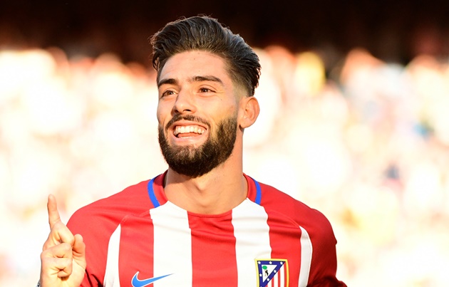 Agreement with Dalian Professional FC over the transfer of Yannick Carrasco - Bóng Đá