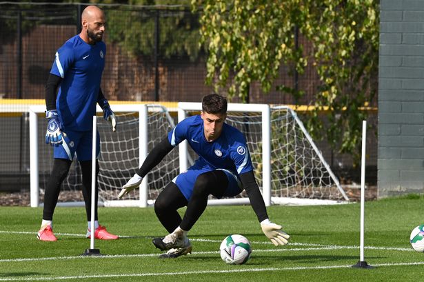 Frank Lampard says Edouard Mendy will have to earn Chelsea number one spot - Bóng Đá