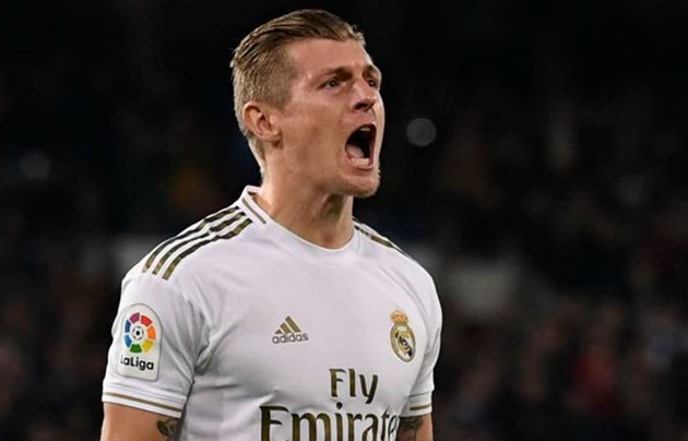 Kroos reveals transfer offers but intends to retire at Real Madrid - Bóng Đá