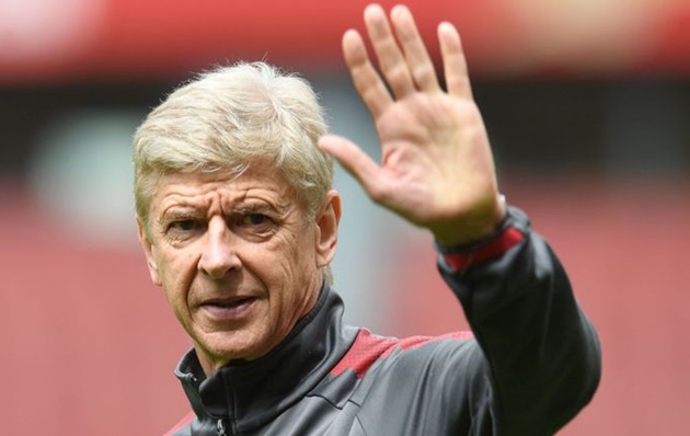 Arsenal chief 'visits' Arsene Wenger  - Bóng Đá