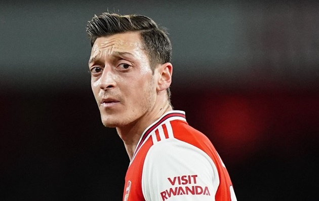 Mesut Ozil reflects on difficult time at Arsenal and calls on club to give him a chance  - Bóng Đá