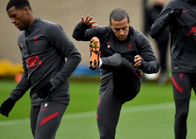 Photos: Reds get into Christmas spirit at AXA Training Centre - Bóng Đá