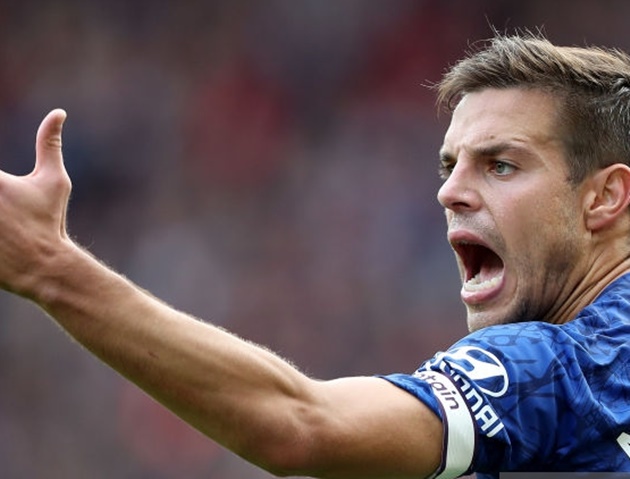 Cesar Azpilicueta's angry outburst at Arsenal players overheard from Emirates sidelines - Bóng Đá