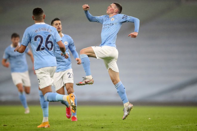 Pep Guardiola reacts to Phil Foden’s display   - Bóng Đá