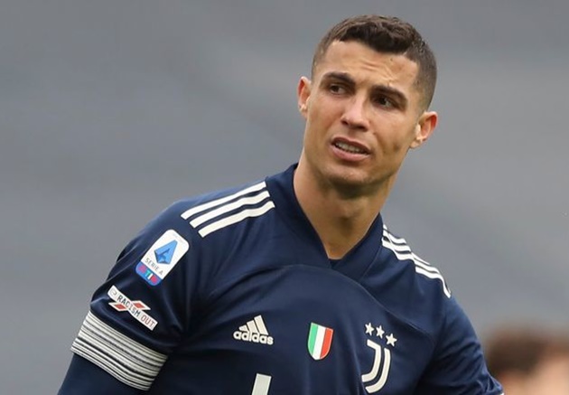 ‘Ronaldo is human too' – Allegri backs Juventus star - Bóng Đá
