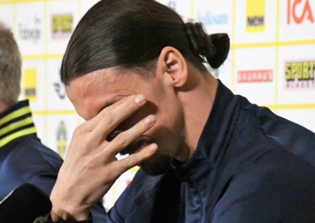 Zlatan Ibrahimovic cries at press conference - Bóng Đá
