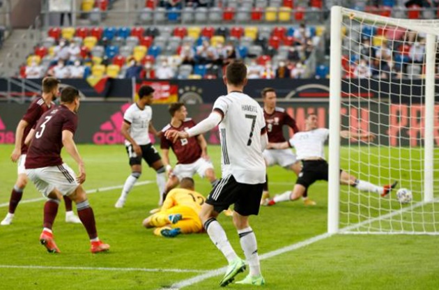 Die Mannschaft put several goals past Latvia ahead of facing France - Bóng Đá