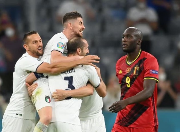 Thibaut Courtois react as Belgium are eliminated at Euro 2020 by Italy - Bóng Đá