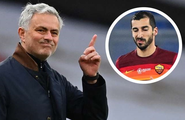 'Mourinho doesn't care if we play bad football' - Mkhitaryan shunned other offers to remain at Roma - Bóng Đá