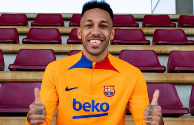 Pierre-Emerick Aubameyang has already spoken following his arrival at Camp Nou - Bóng Đá