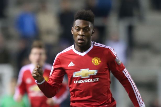Ảnh bài viết Màn trình diễn của Timothy Fosu-Mensah mùa 2015/16