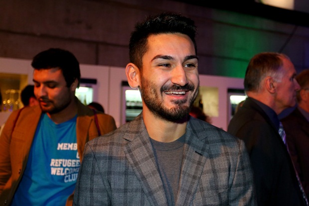 Vừa đến Man City, Gundogan đã muốn vô địch C1