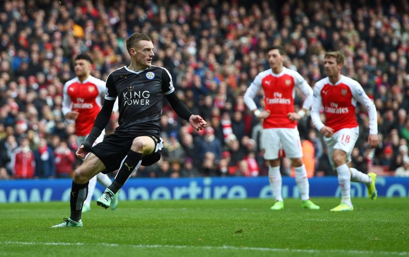 Arsenal hỏi mua Jamie Vardy: Bài học từ Luis Suarez