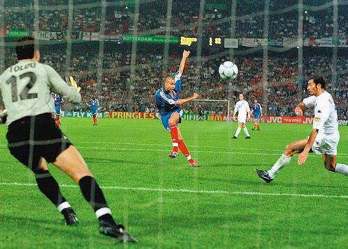 Ảnh bài viết David Trezeguet và bàn thắng vàng cuối cùng