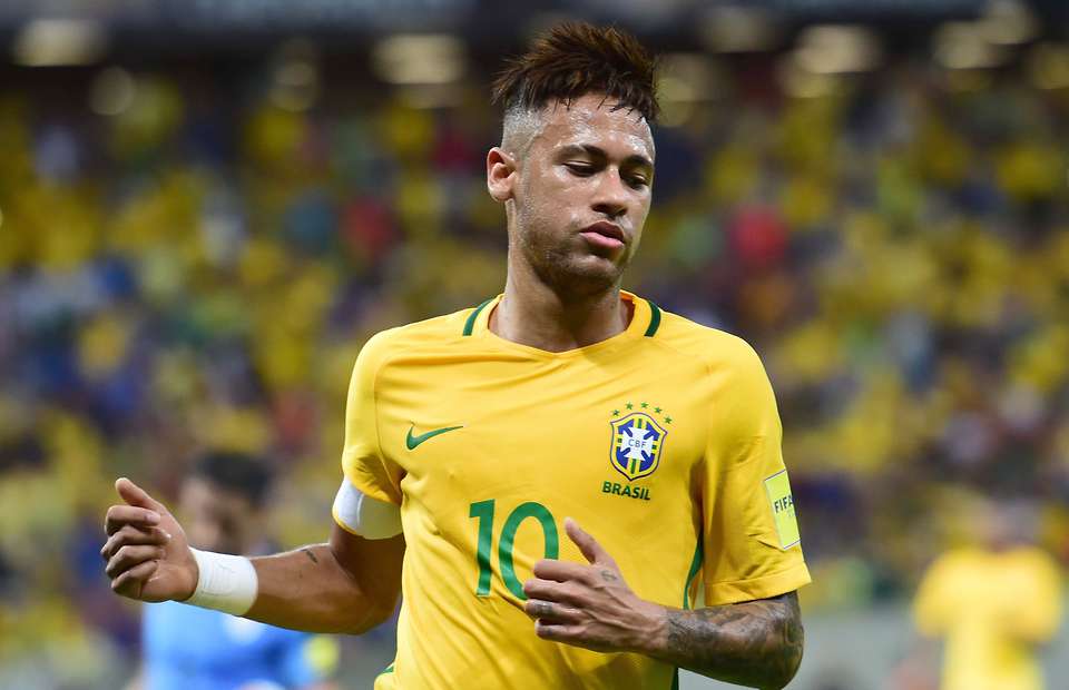 ‘Neymar chỉ là một kẻ đần’
