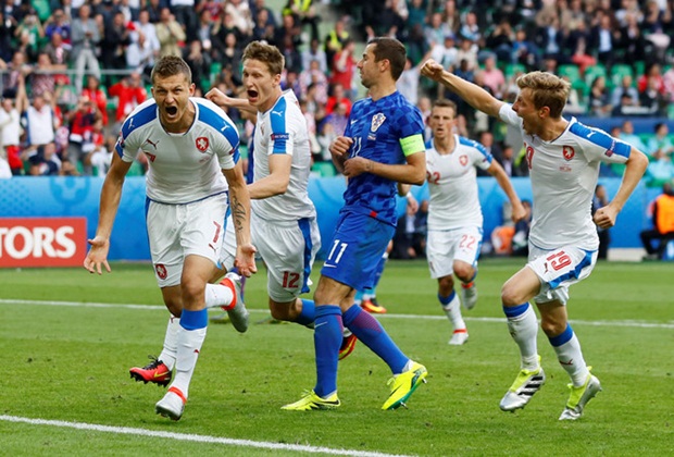 02h00 ngày 22/06, CH Czech vs Thổ Nhĩ Kỳ: Những người cùng khổ