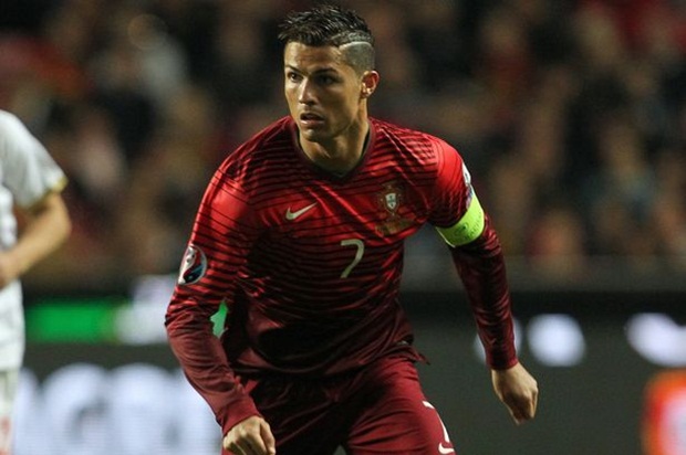 Ronaldo & thói quen luôn nổ súng ở các giải đấu lớn
