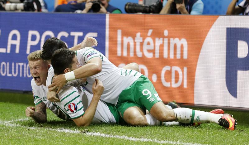 Ảnh bài viết Ghi bàn kịch tính, Cộng Hòa Ireland giật vé đi tiếp 