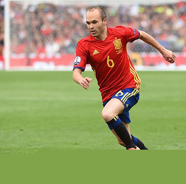 Ảnh bài viết Video: Iniesta sút penalty có tốt hơn Ramos?
