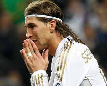 Video: Pha hỏng penalty kinh ngạc của Ramos trong màu áo Real Madrid