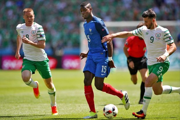 Chuyển động M.U: Vụ Pogba trở nên rối rắm vì Andre Gomes