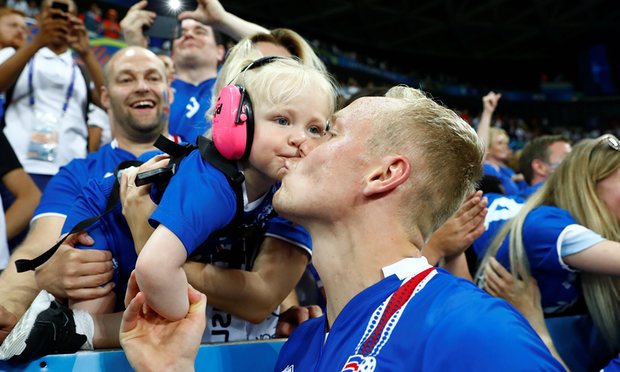 Chẳng có câu chuyện cổ tích nào về Iceland cả