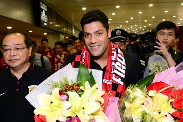 Chi tiền tấn, đại gia Trung Quốc phá kỉ lục chuyển nhượng vì Hulk