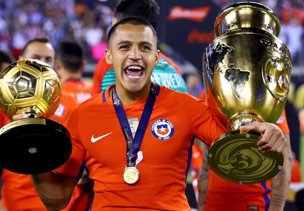 Sốc nặng với chấn thương kinh hoàng của Alexis Sanchez
