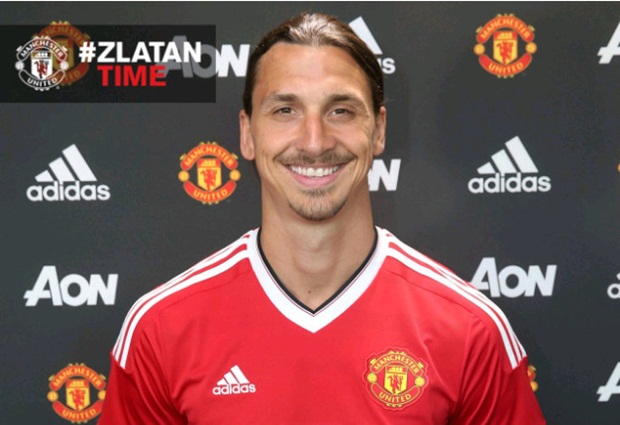Nóng: Ibrahimovic rạng rỡ bên áo đấu Man United