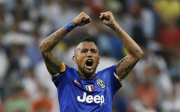 Top 10 thương vụ "rẻ mà chất" của Juventus trên TTCN