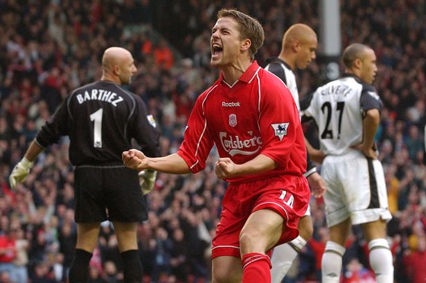 Michael Owen - Thần đồng một thời bóng đá Anh